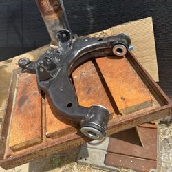 Lower Control Toyota Tacoma Pre-runner