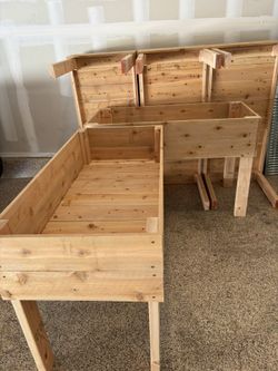 Cedar Wood Raised Garden Planter Bed