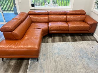 Modern , Luxurious Sectional Sofa – Cognac Color – Read Description