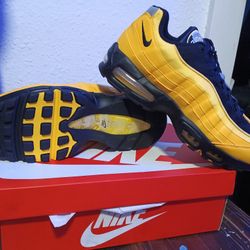 Nike Air Max Big Bubble Size 13