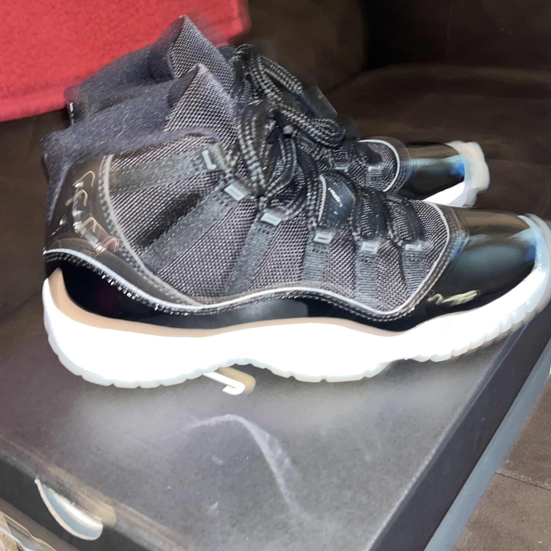 Jordan Retro 11 Jubilee (GS Size 5)