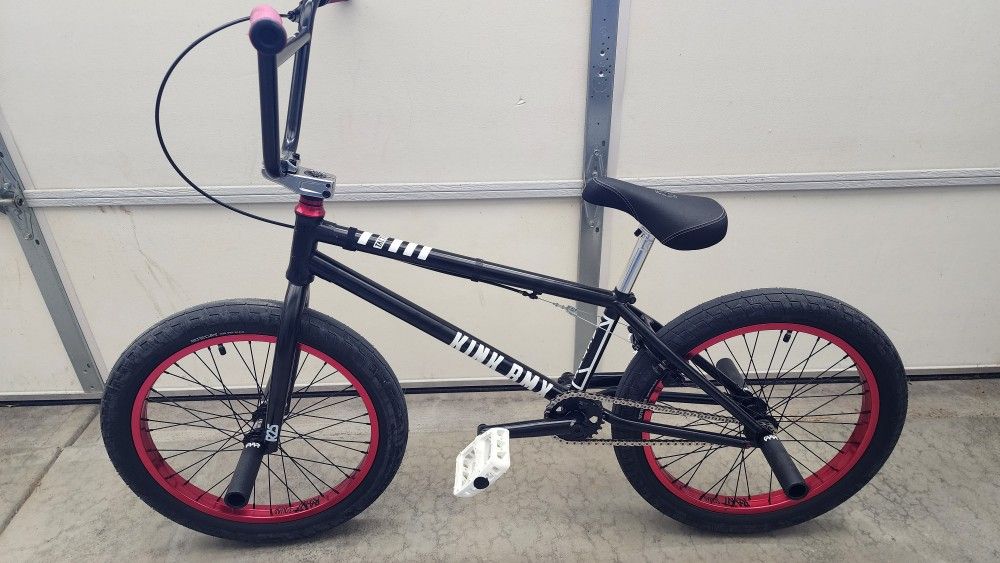 Kink Tactix BMX BIKE