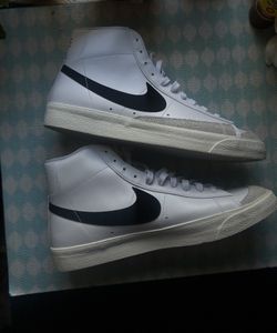 Brand New Nike Blazer 77 Mid Vintage