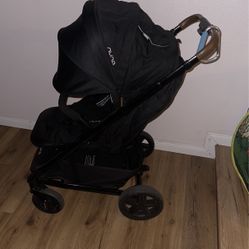 Nuna Tavo Stroller