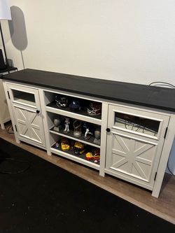TV + Speaker/Record stands