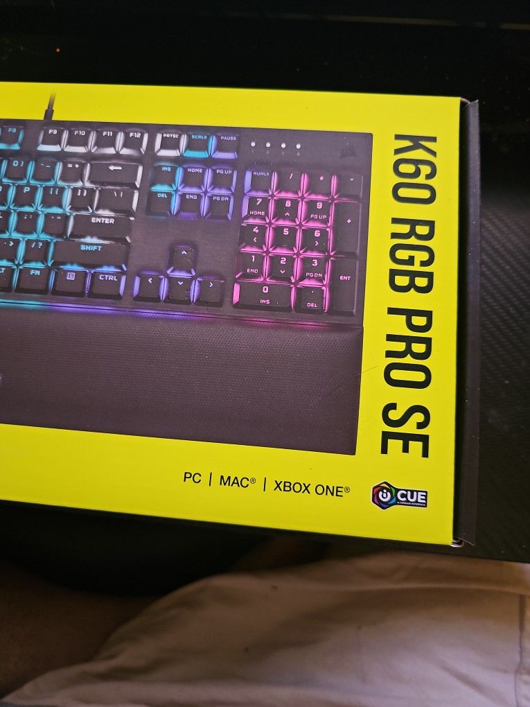 Corsair K60 RGB PRO SE