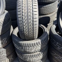 USED SET ZENNA 225/40/18 A/S TIRES