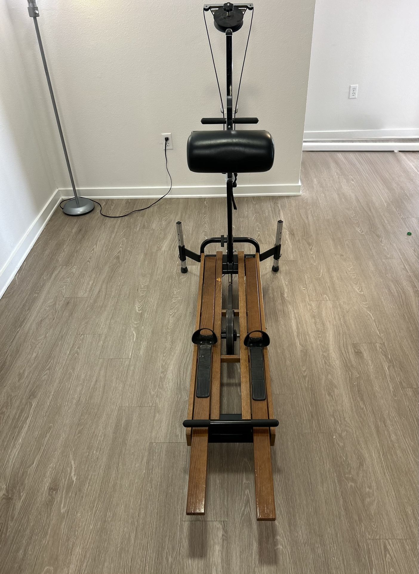 NordicTrack PRO classic ski machine.