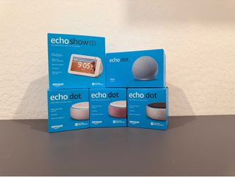 Echo Show 5 and Echo Dots