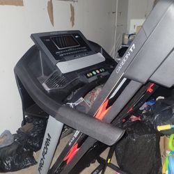 Treadmill Brand New Never Used