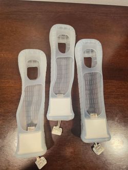 Nintendo wii MotionPlus Adaptor with rubber covers