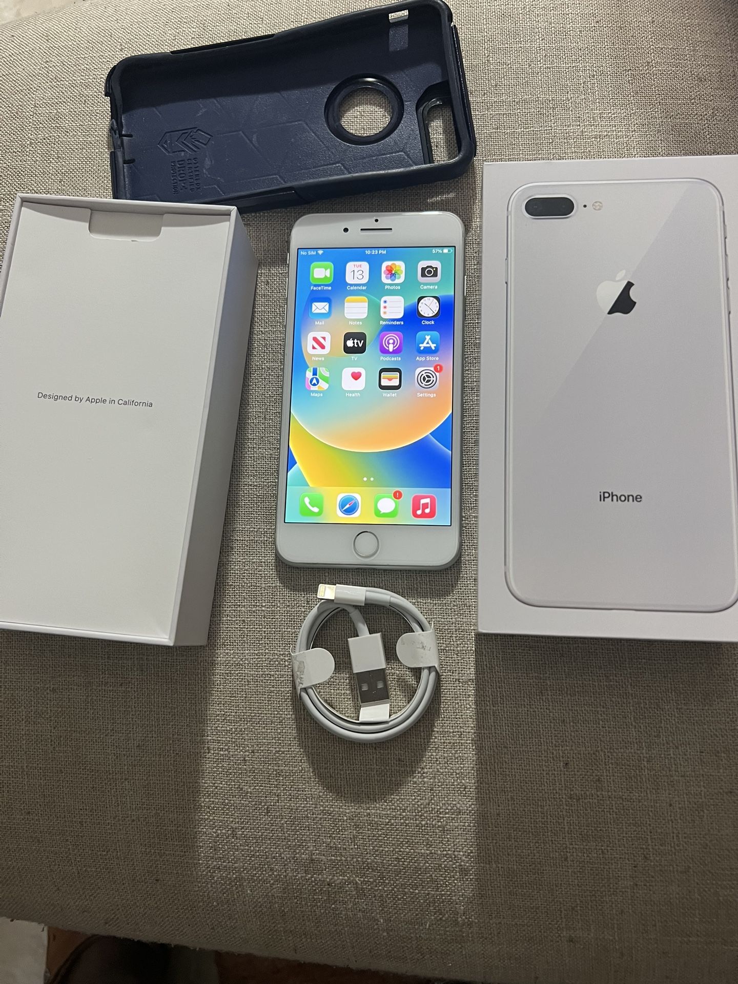 Apple iPhone 8 Plus 256gb White Unlocked For any Carrier