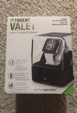 Valet luxury charging pedestal for iPhone and Apple Watch