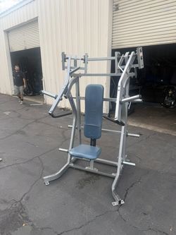 Hammer Strength Iso-Lateral Incline Plate-Loaded Press Delivery Included