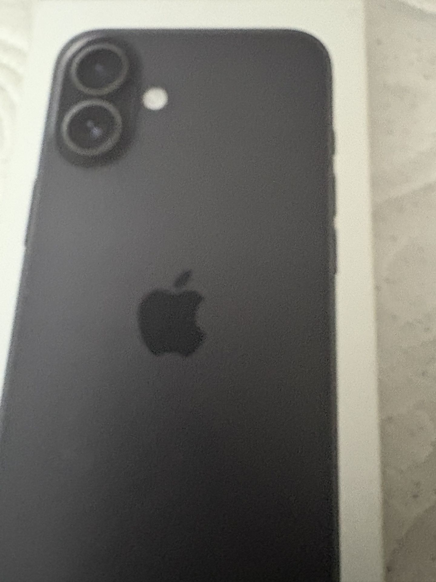 iPhone 16 Plus In Great Condition Selling Cuz I Need Food For My Baby’s Company AT&T