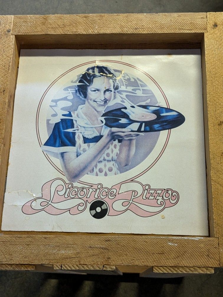 Licorice pizza Vintage Record Crate