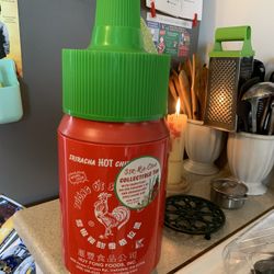 Siracha Tin