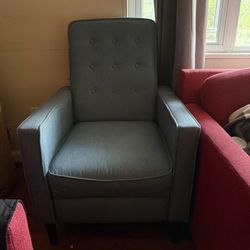 Reclining Nursery Chair 