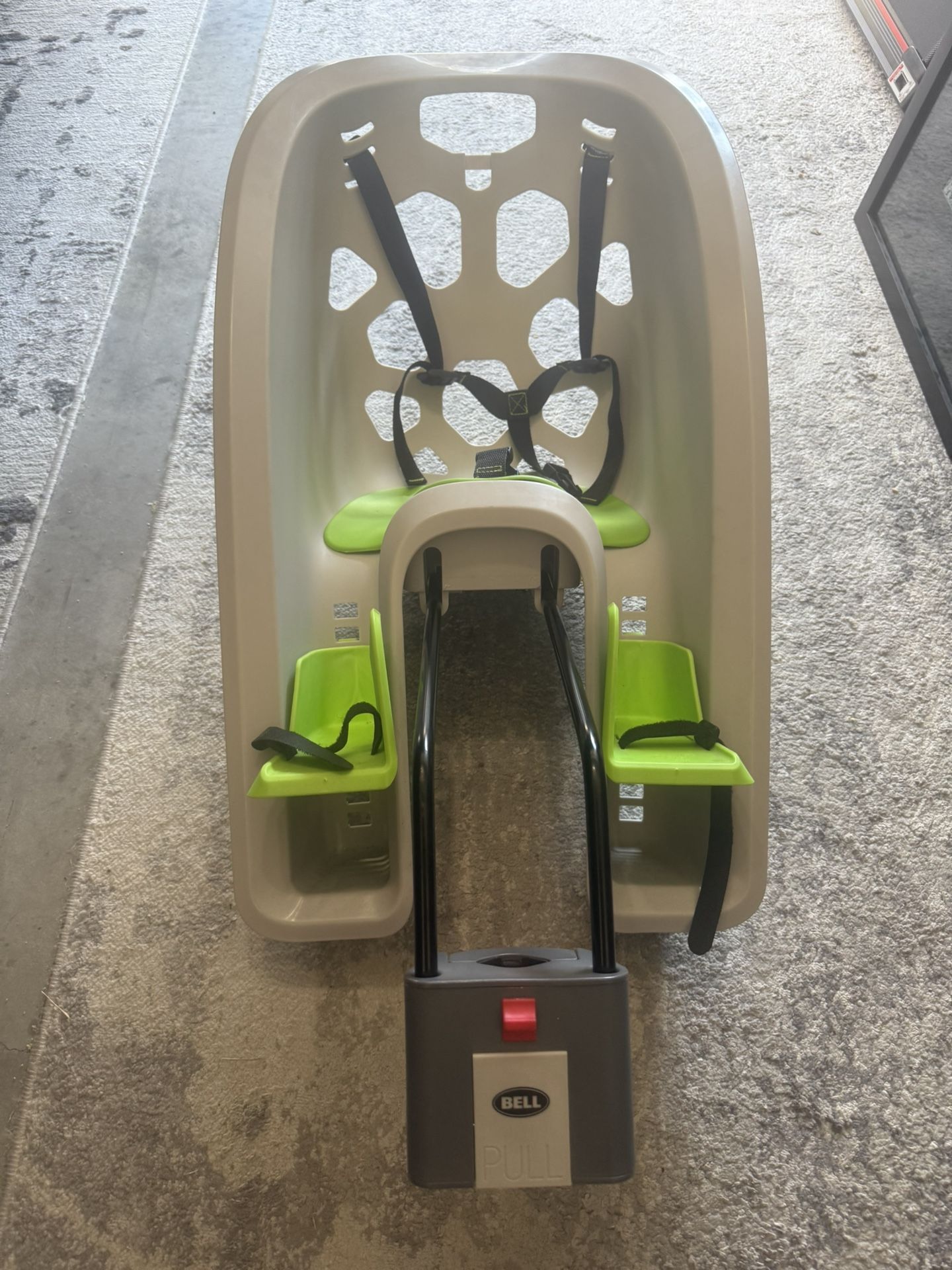 Kids Bike Seat - BELL Shell Rear Child Carrier in Gray