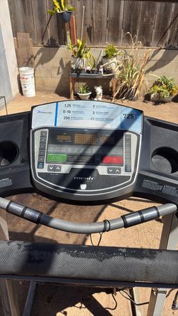 Merit Fitness Treadmill 725T