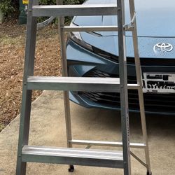 WERNER 6 ft. Aluminum Step Ladder with 250lb