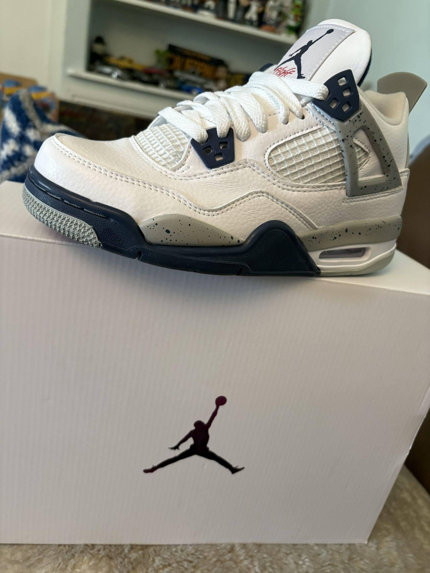 🎅🎅 Jordan Retro 4s “ Midnight Navy “  Youth Size 5 And 5.5 🎅🎅