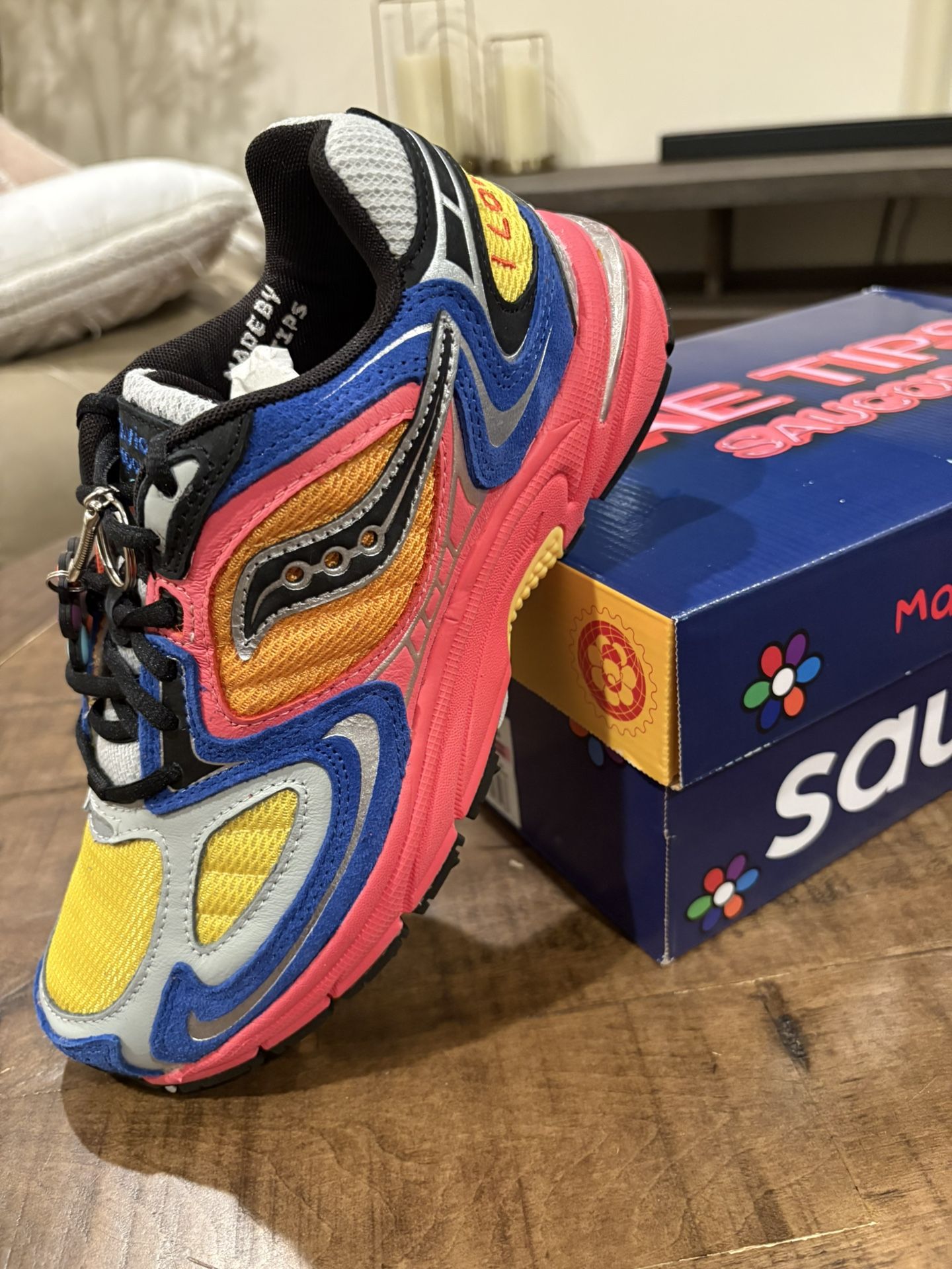 Size 6.5M Saucony Grid Jazz 9 Jae Tips I Love You But I'm Busy
