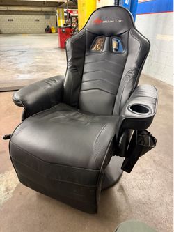 Gaming chair