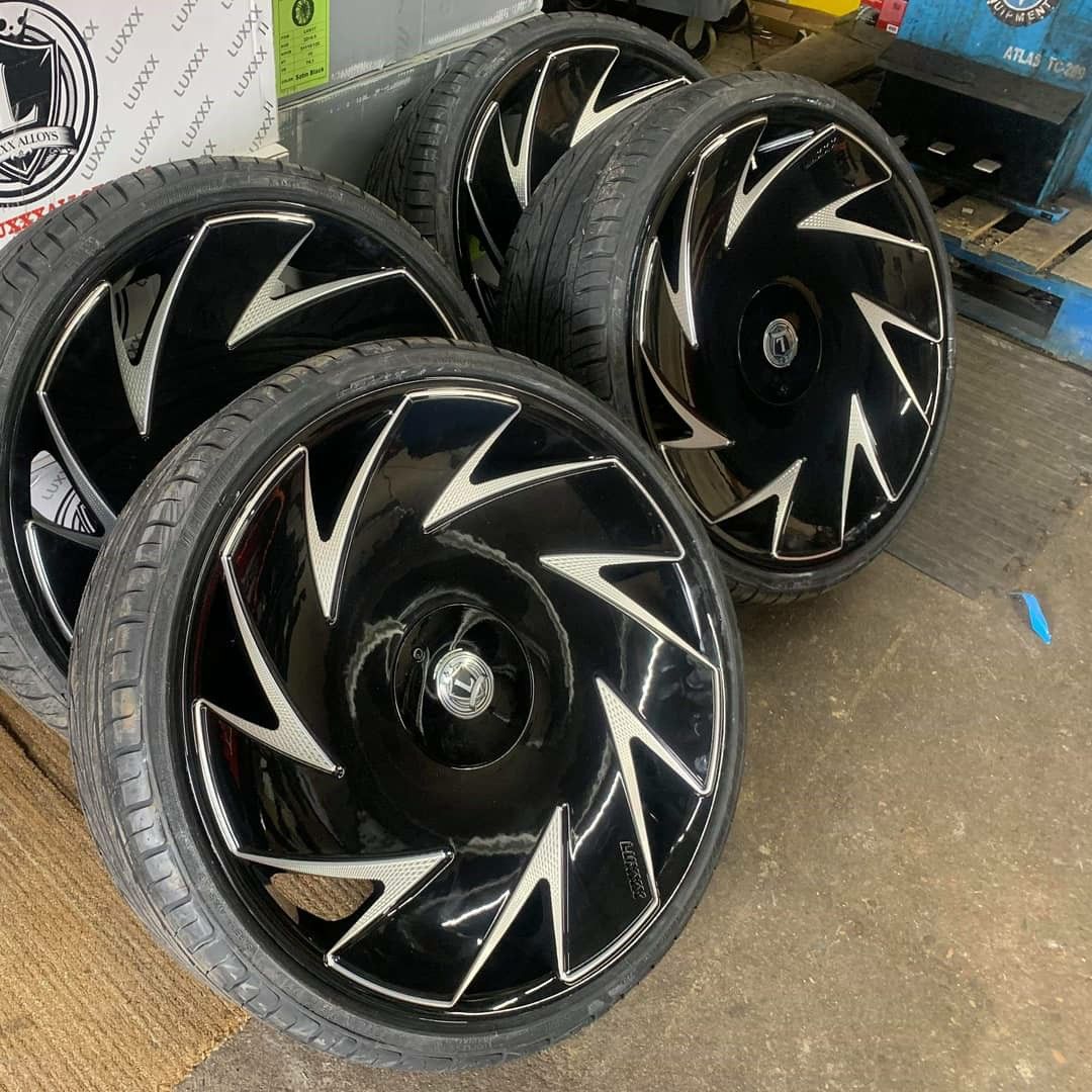 New 2019 luxxx lux21 rims & tires 22. $0 DOWN TO RIDE. Ulohos 2940 N Keystone Mon-Sat 10-6