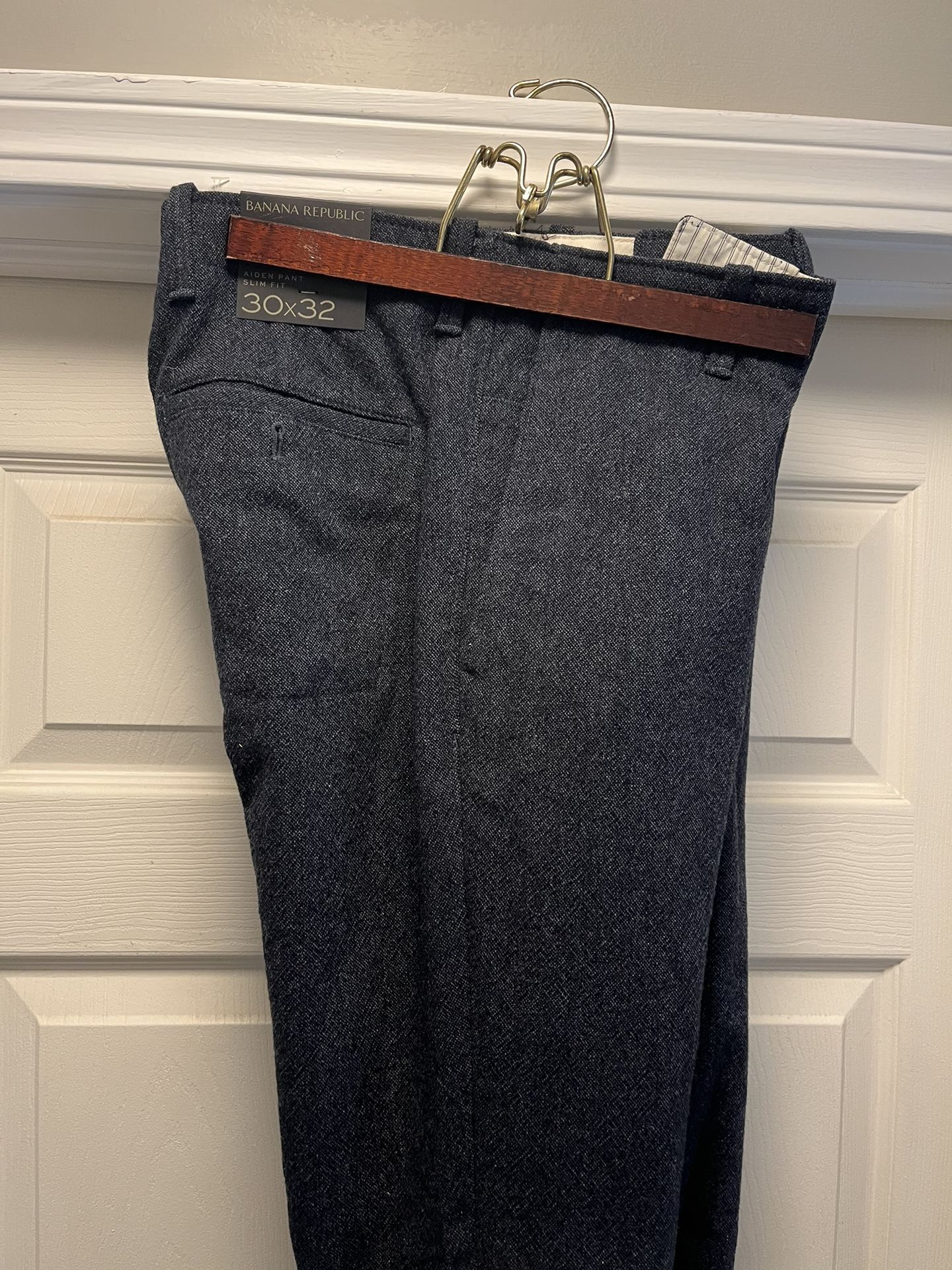 Men’s Size 30x32 NWT Banana Republic Wool Pants