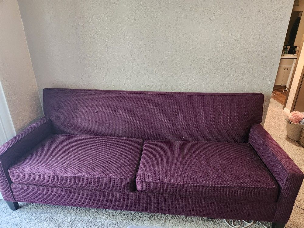 Free Comfortable Couch