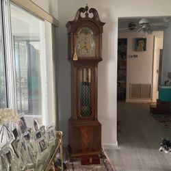 Antique Grandfather Clock 