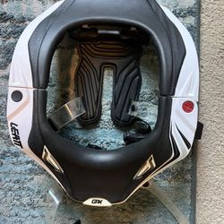 Leatt Neck Brace 