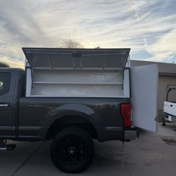 Arrea Utility Camper Ford 250 