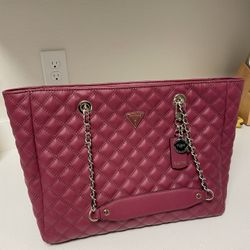 Guess Cessily Tote 