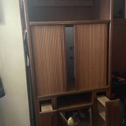TV STAND/STORAGE SPACE