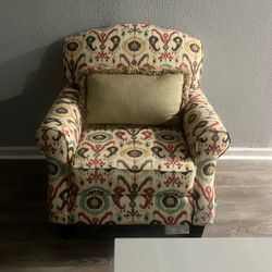 Cozy Multicolor Vintage arm Chair