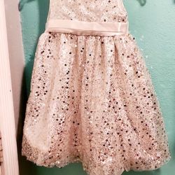 Blueberry White SEQUINCE Dress..size 5 Yrs Old Girl..Great Condition 