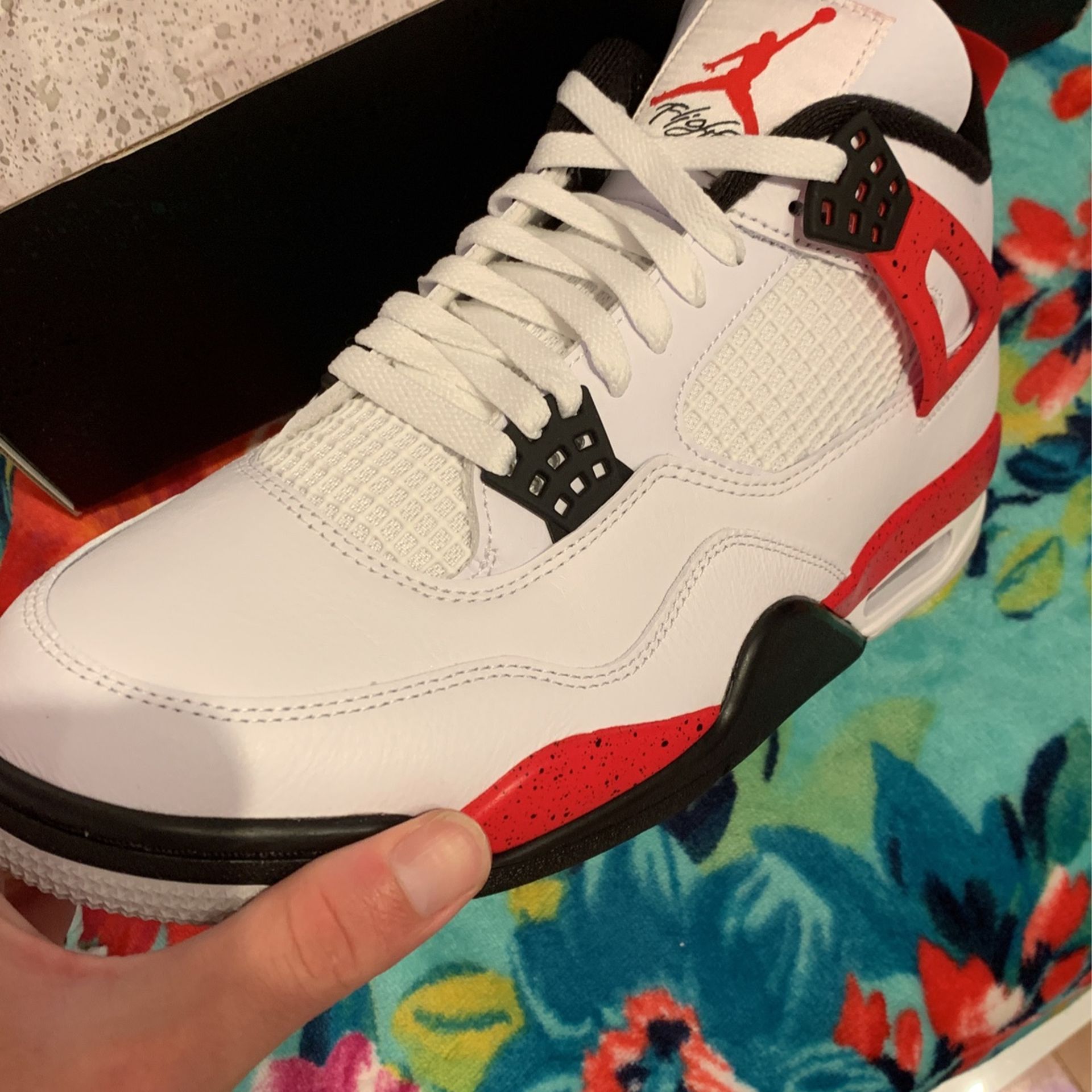 Red Cement 4s Size 10.5 Deadstock