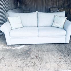 Exquisite High End West Elm Modern Coastal Queen Sleeper Sofa (Mattress Never Used)