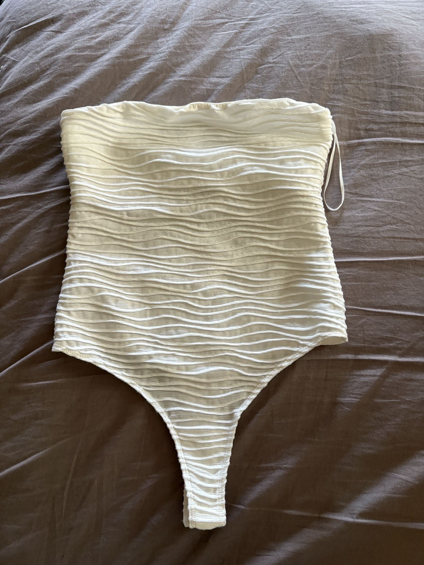 Princess Polly White One Shoulder Bodysuit Size 2