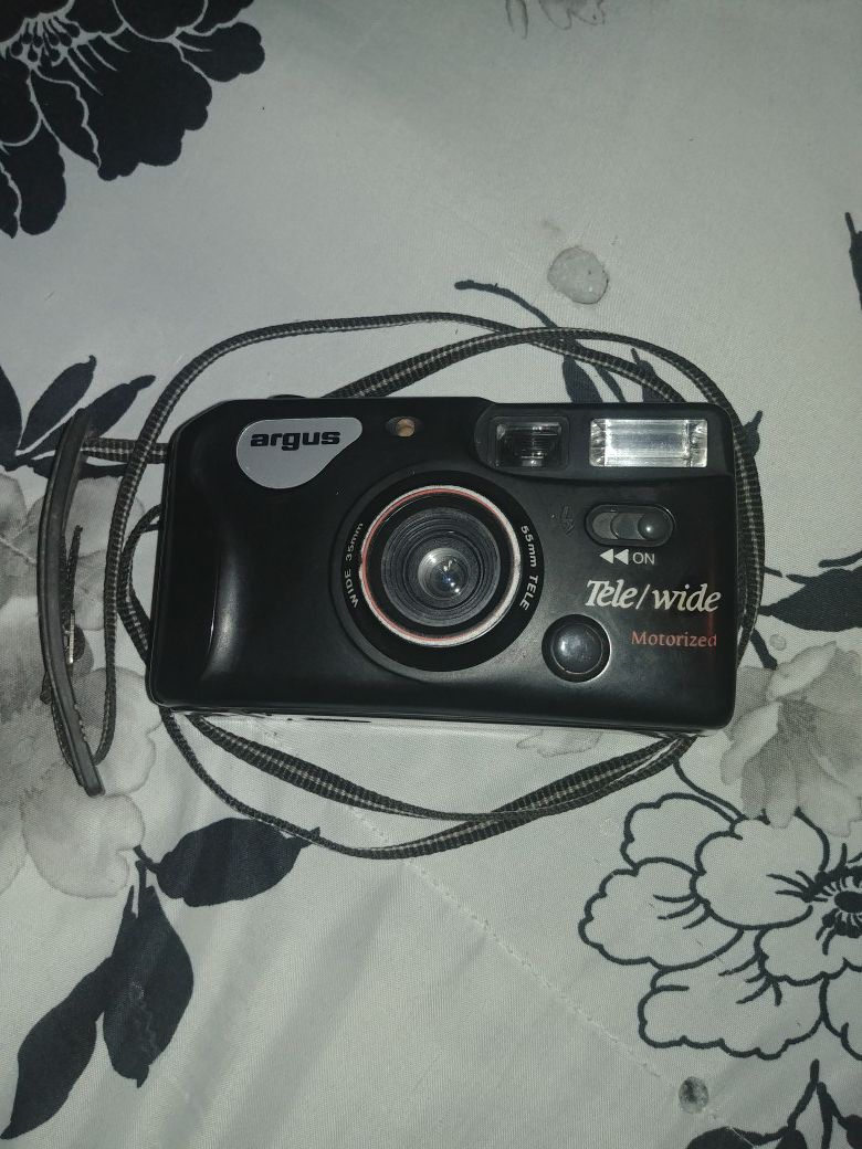 Argus tele/wide c685d 35mm vintage camera