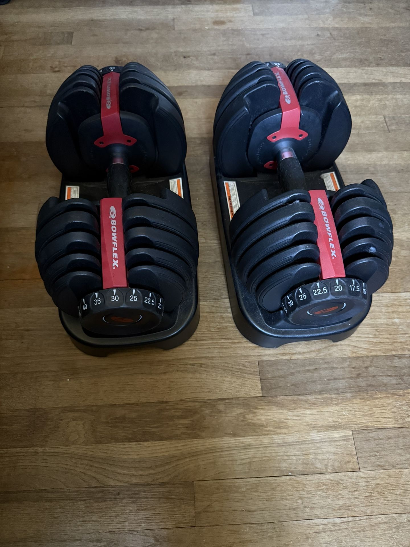 5-52.5 Pounds Adjustable Dumbbell Set