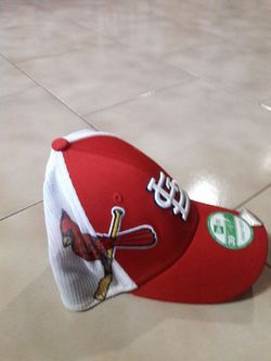 San Luis cardinals baseball hat for little boys