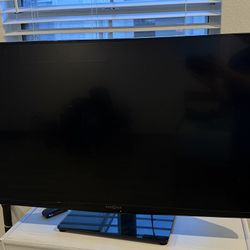 Insignia 40” TV