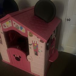 Minnie Mouse Playhouse Life Size 