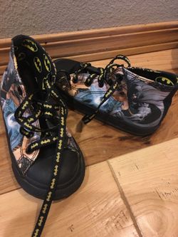 Batman converse size 9