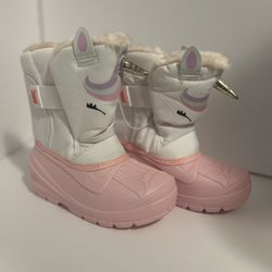 Cat & Jack Snow Boots 