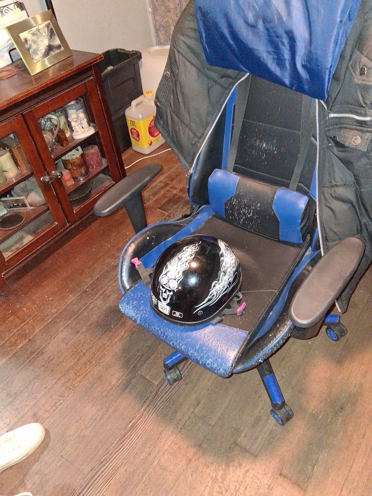 Skid Lid Helmet Size Med 57-58cm