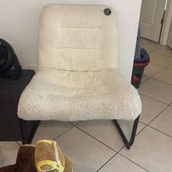 Comfortable Chair 